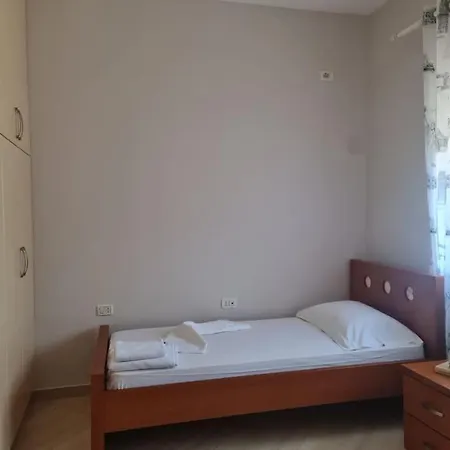 Alesia Apartment, Apartment Sarande